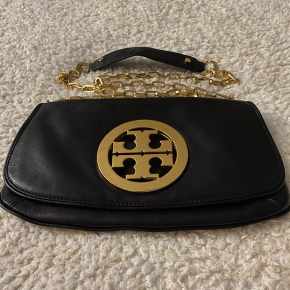 Tory Burch clutch/crossbody leather bag! - Picture 2 of 12